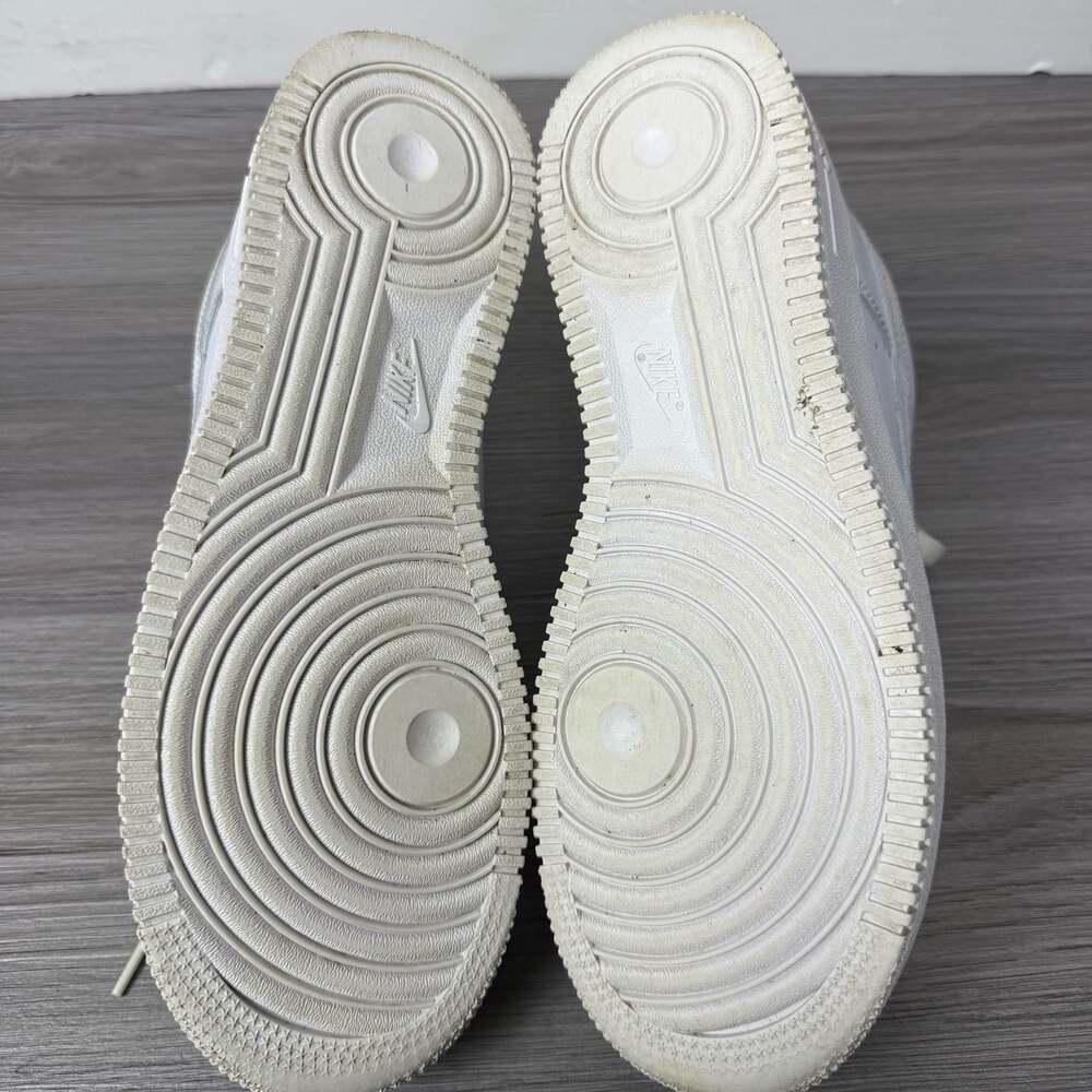 Nike Air Force 1 '07 Triple White Sneakers CW2288-111 - Picture 15 of 16
